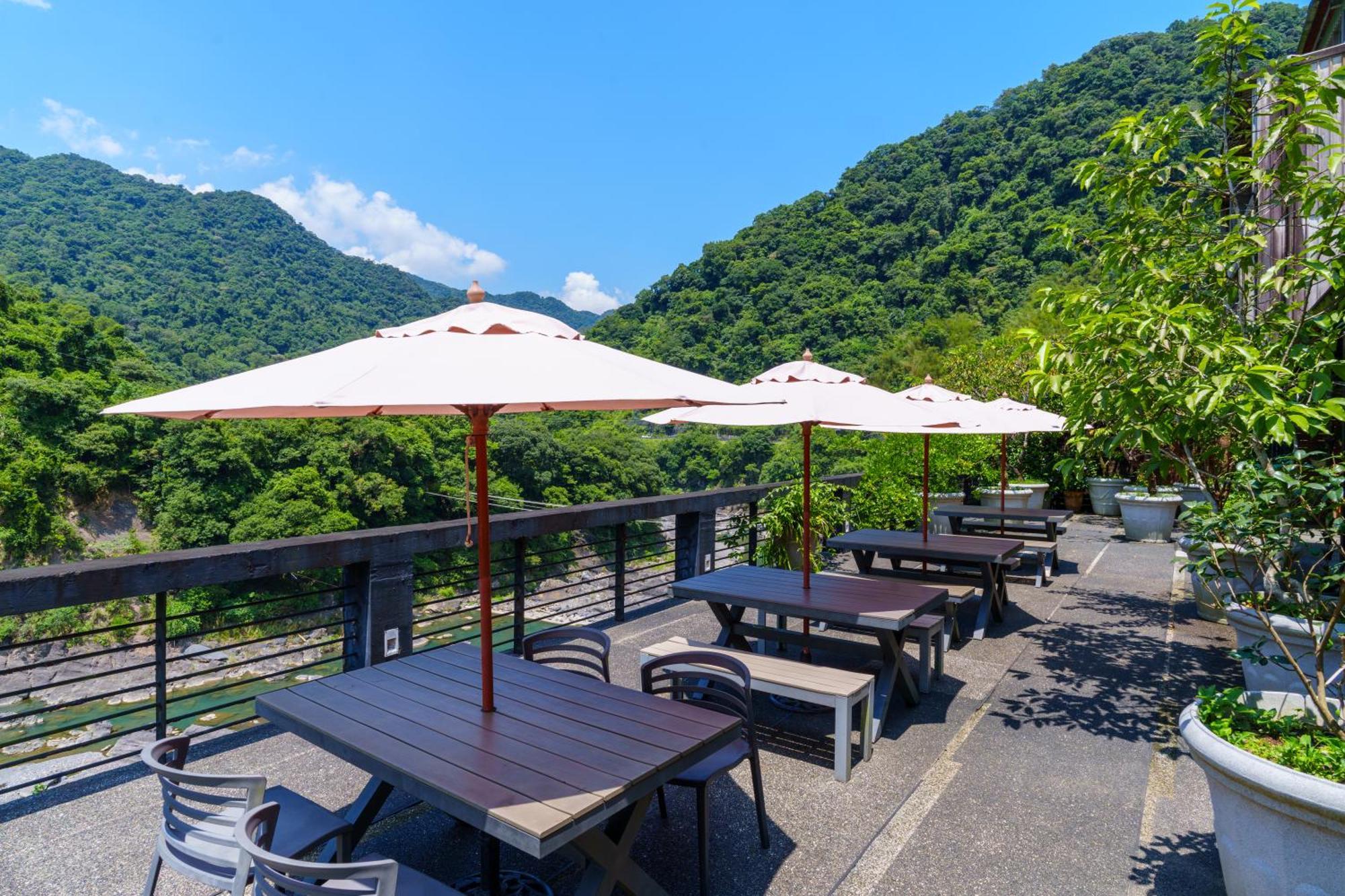 Spring Spa Hotel Wulai Eksteriør bilde