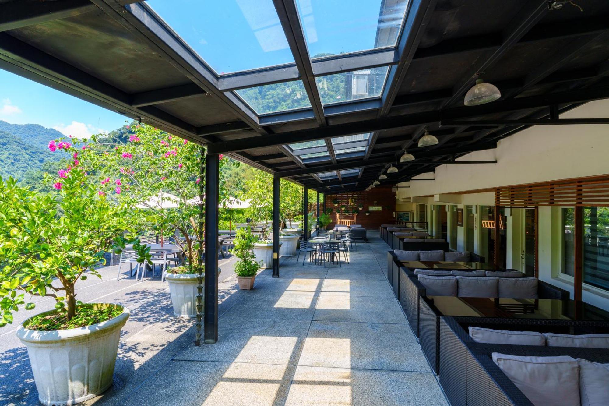 Spring Spa Hotel Wulai Eksteriør bilde