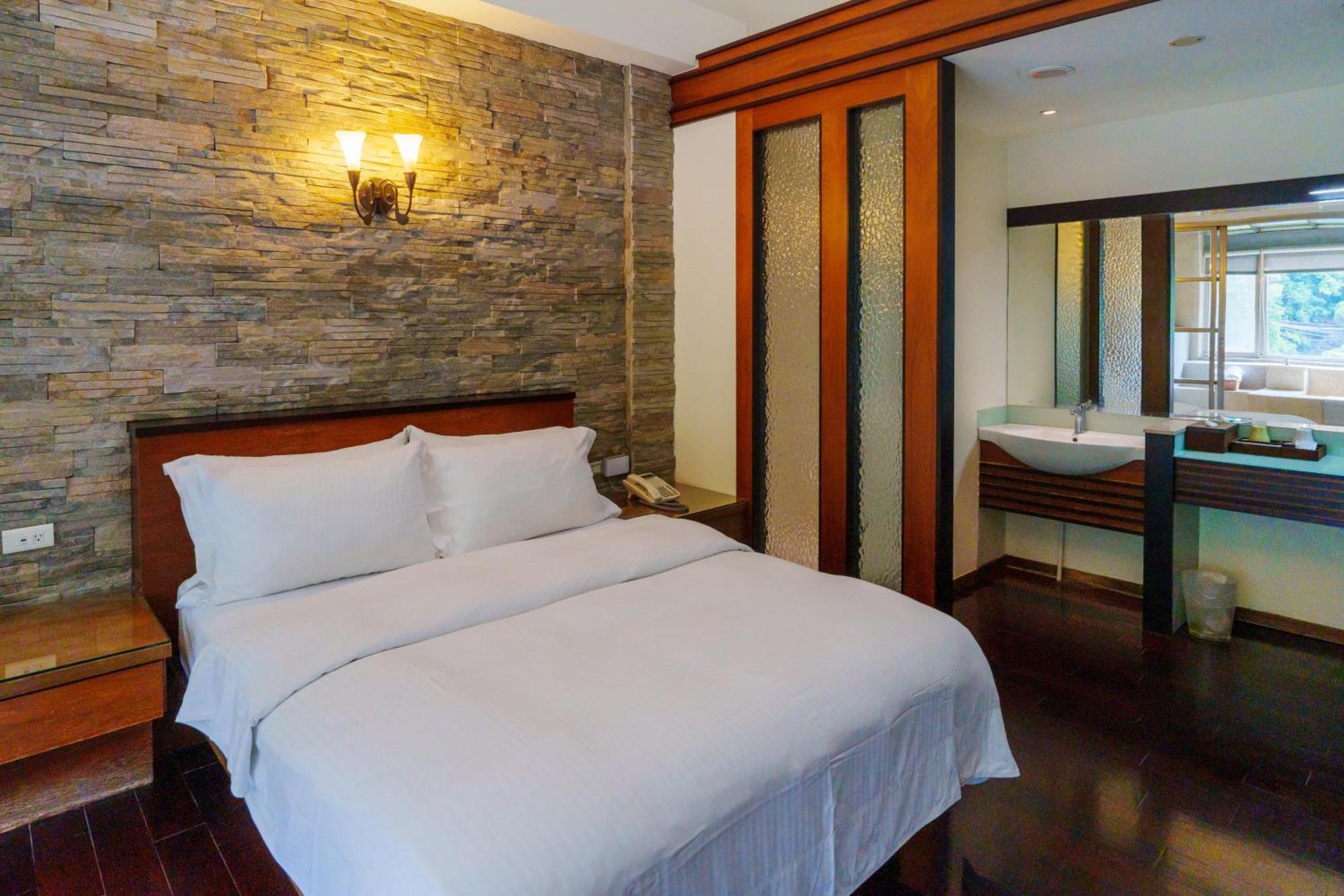 Spring Spa Hotel Wulai Eksteriør bilde