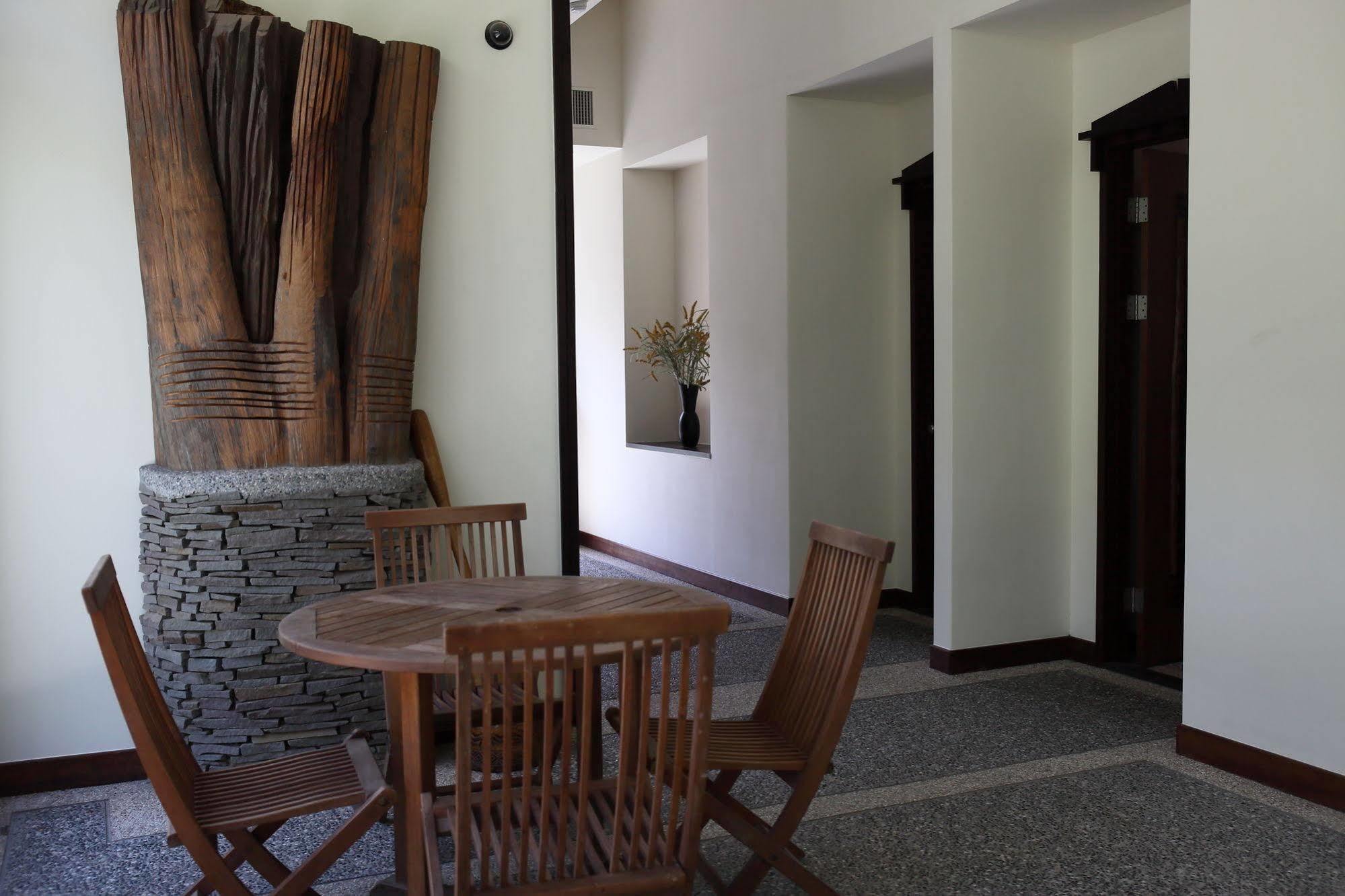 Spring Spa Hotel Wulai Eksteriør bilde