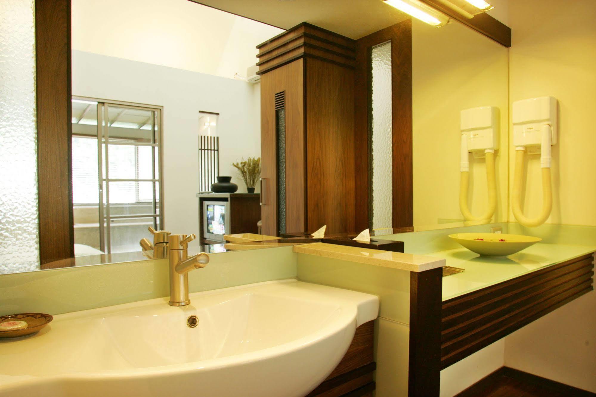 Spring Spa Hotel Wulai Eksteriør bilde