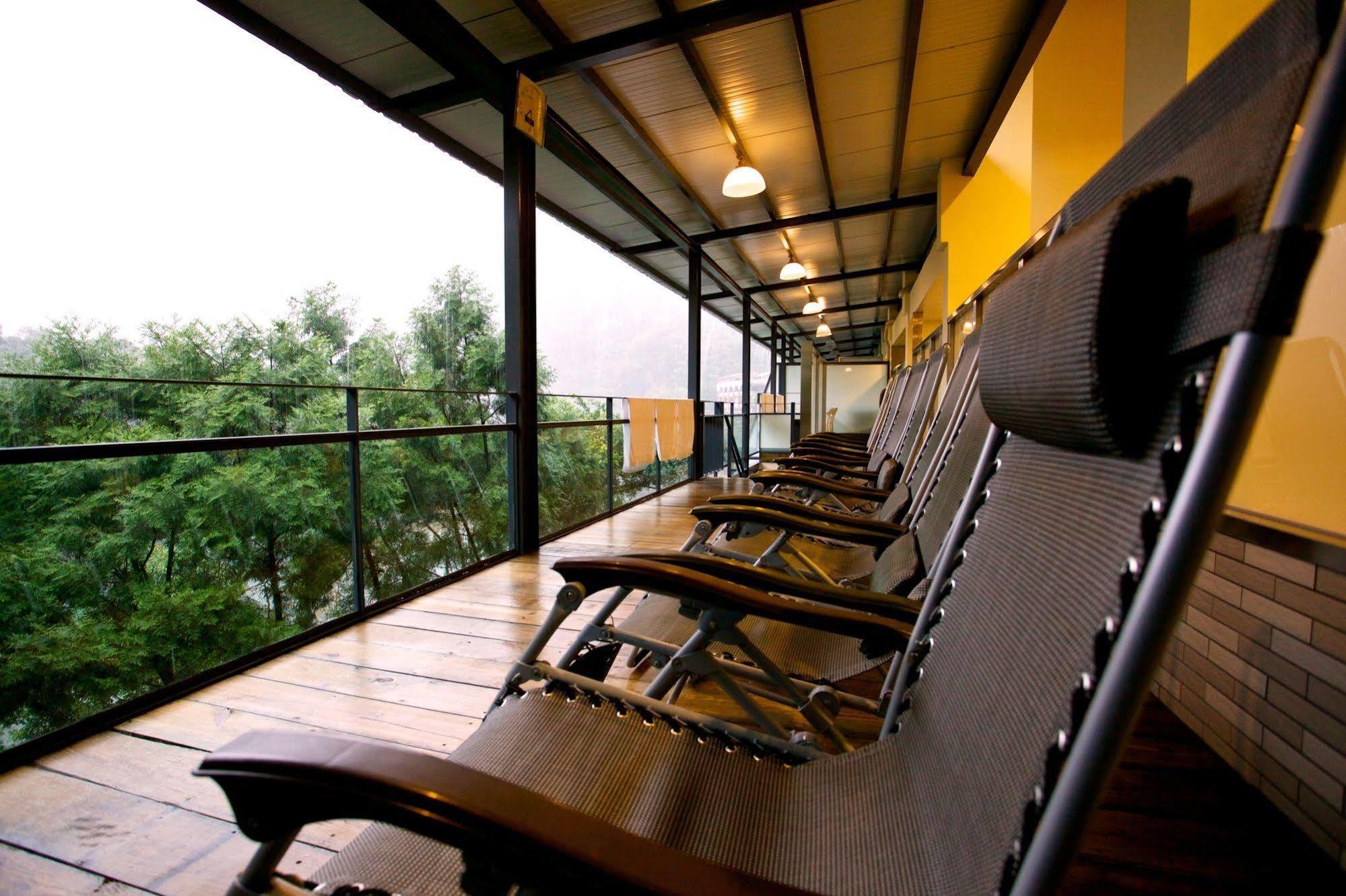 Spring Spa Hotel Wulai Eksteriør bilde